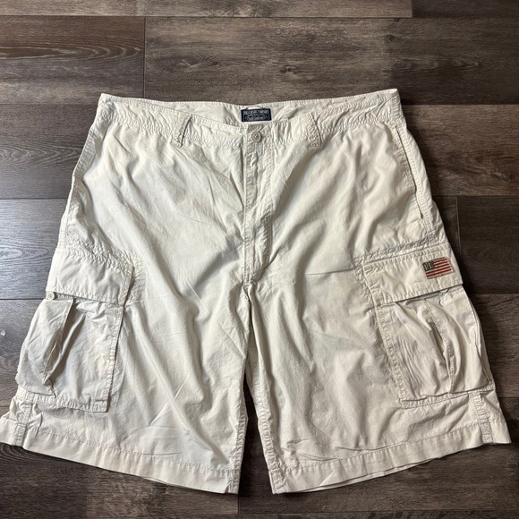 Polo Jeans Co. Ralph Lauren Other - Polo Jeans Co Ralph Lauren Mens Cargo Shorts Off White RL Flag Size 40
